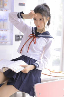 宝贝乖女你的奶真大水真多小说